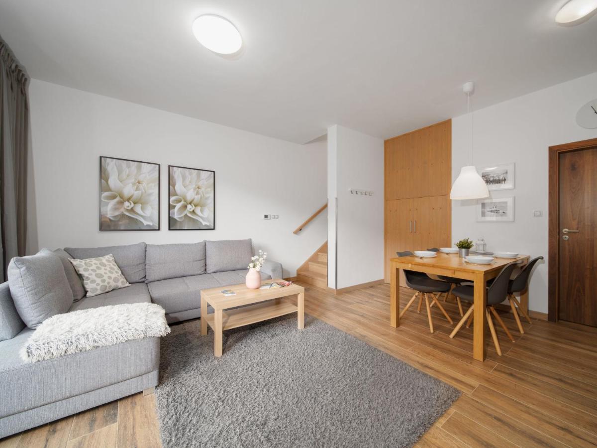 Apartment Portasky- Velka Upa 3 By Interhome เปตส์ปอตสเนซโค ภายนอก รูปภาพ