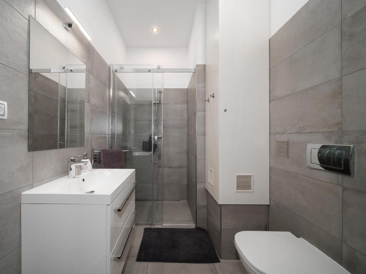 Apartment Portasky- Velka Upa 3 By Interhome เปตส์ปอตสเนซโค ภายนอก รูปภาพ